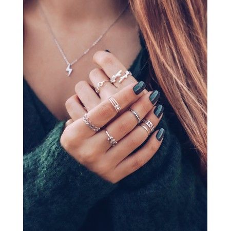 LIGHTNING NECKLACE