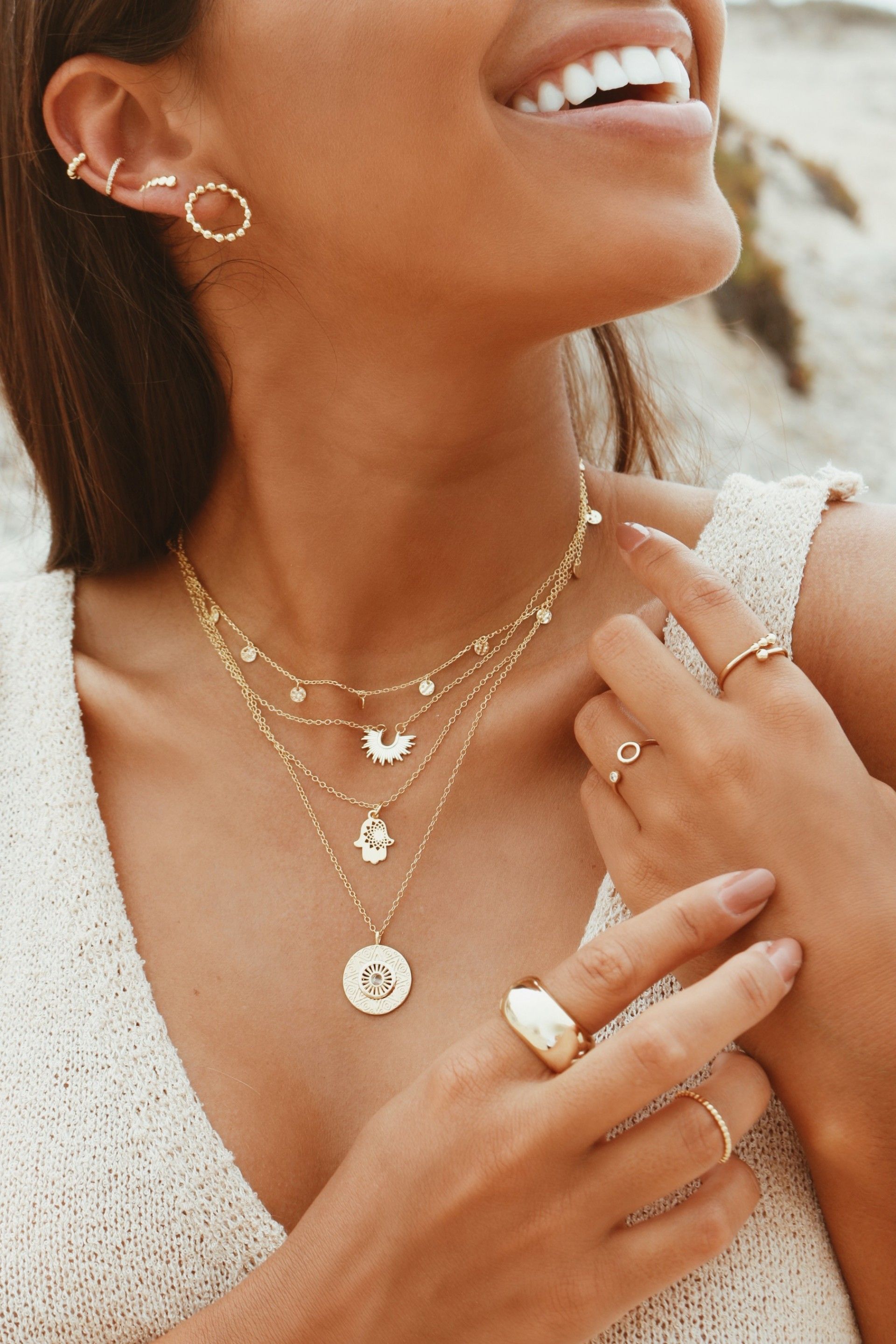 EAR CUFF BOLINHAS