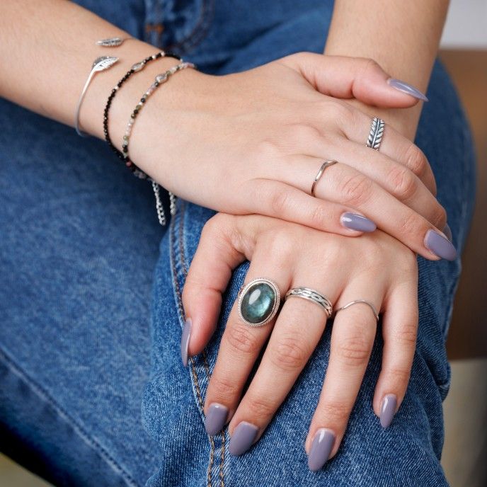 SHELL SILVER BRACELET - BLACK TOURMALINE