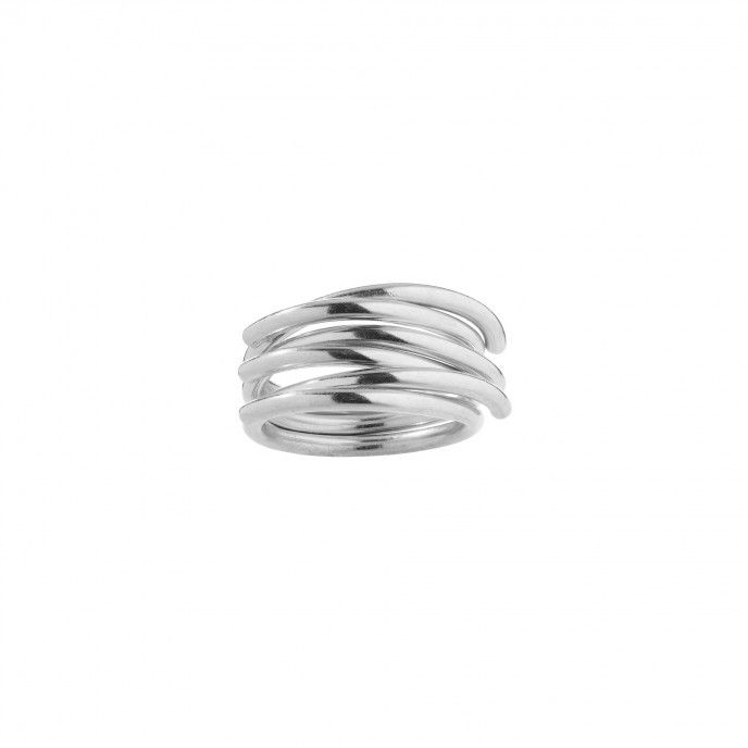 CROSSED STEEL RING