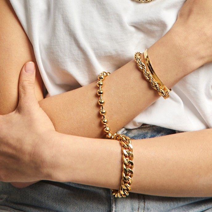 PULSERA DE ACERO CON BOLAS