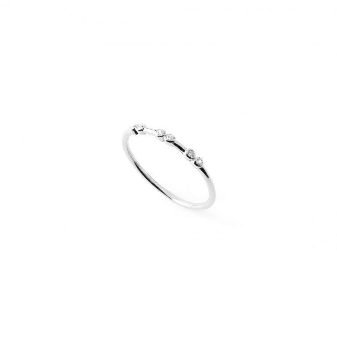 ANILLO CON ZIRCONIOS