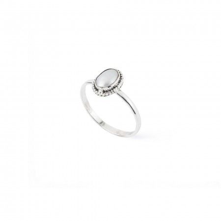 SILVER RING WITH PEARL