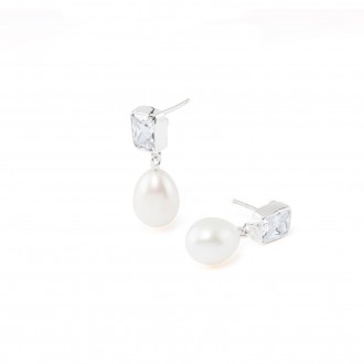SILVER EARRINHS WITH PEARL