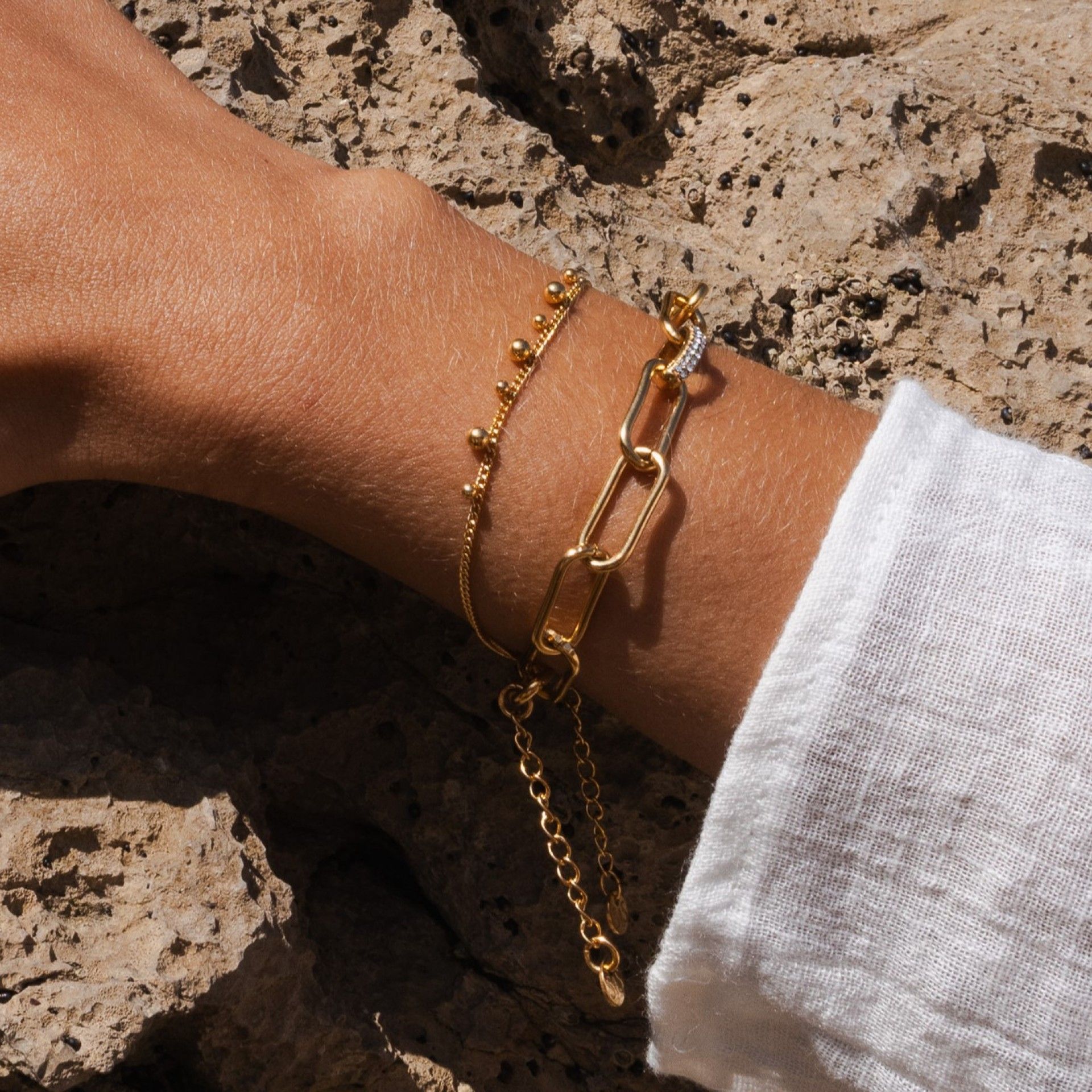 PULSEIRA AÇO BOLINHAS