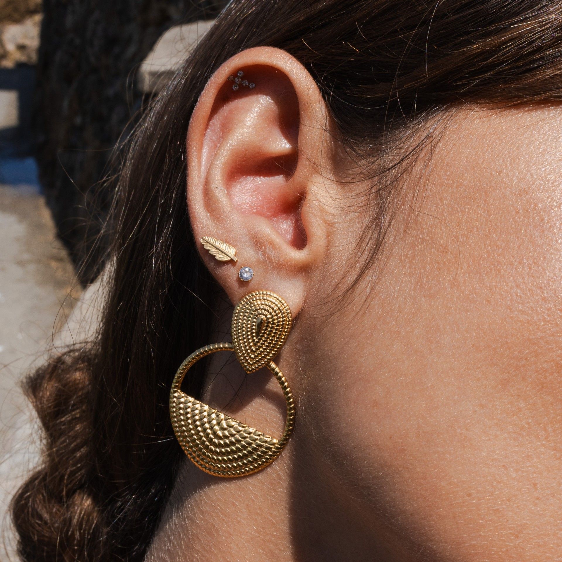 BRINCO ROSCA AÇO ZIRCÃO 3MM