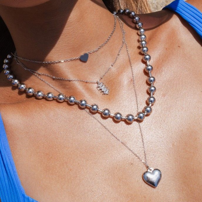 STEEL NECKLACE WITH HEART PENDANT