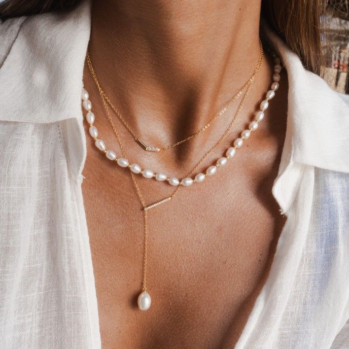 SILVER NECKLACE WITH PEARL