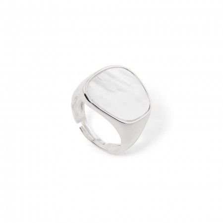 SILVER RING WITH NACRE