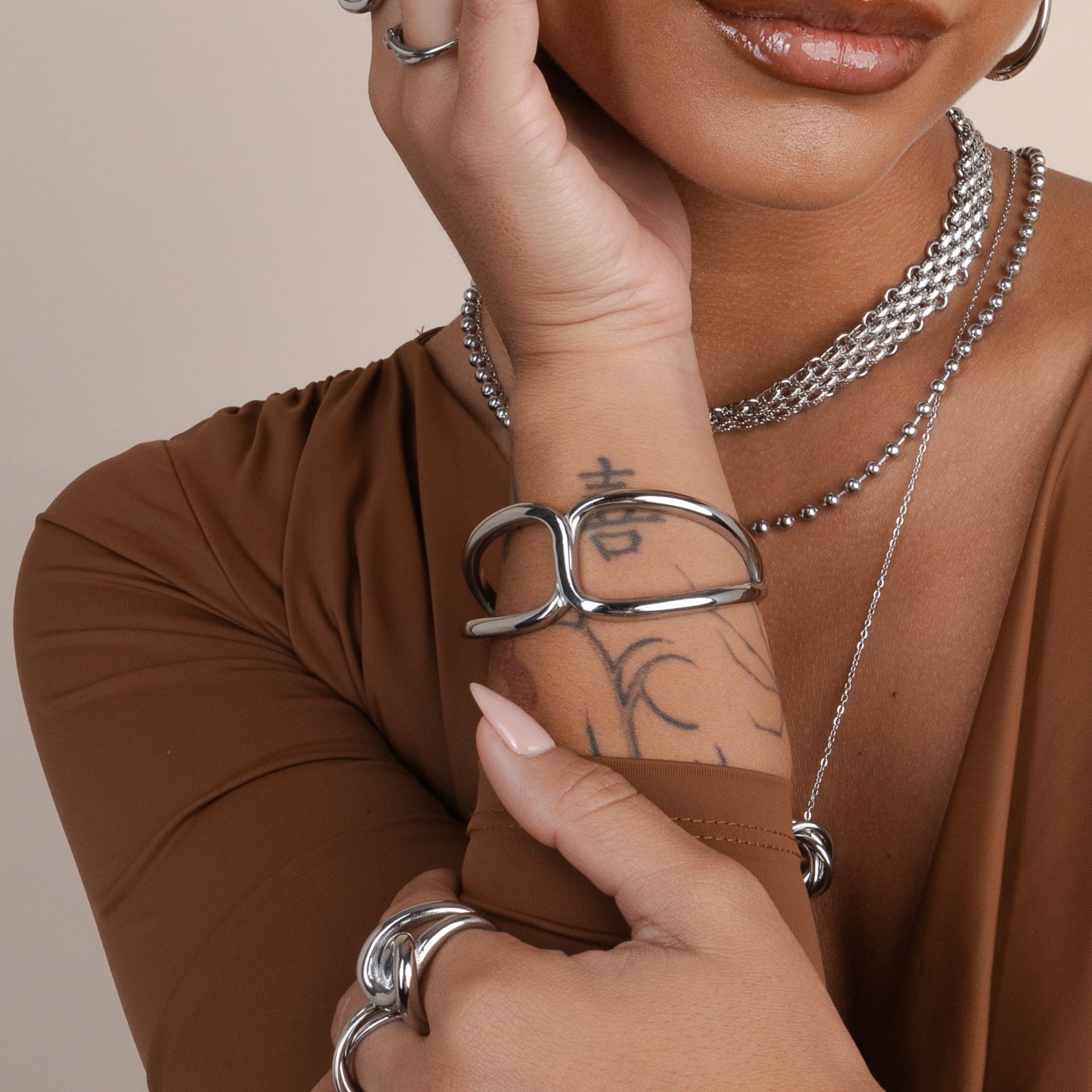 PULSEIRA AÇO CRUZADA