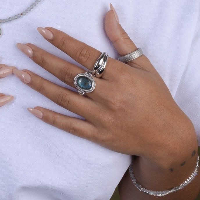 SILVER RING WITH STONE
