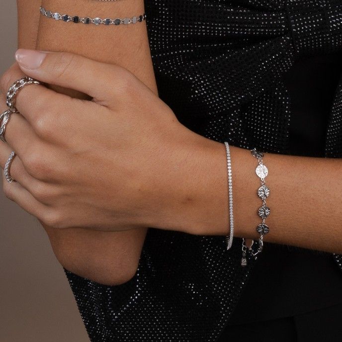 PULSERA CON CHAPAS