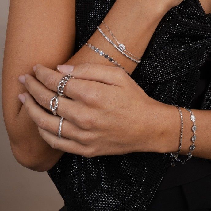 ANILLO CON CIRCONITAS