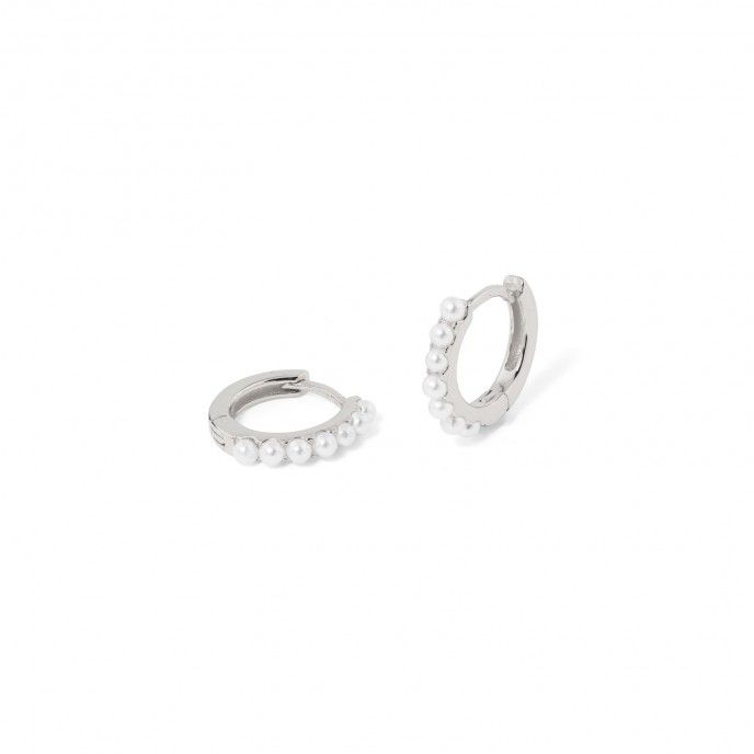 SILVER HOOPS WIH PEARLS