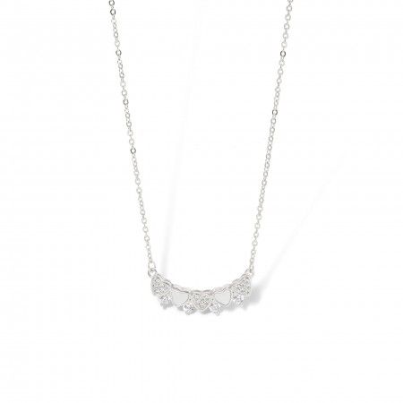 SILVER NECKLACE WITH HEARTS