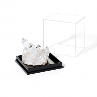 HYALINE QUARTZ MINERAL