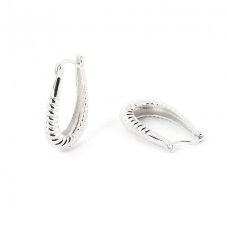 TWISTED HOOPS TWISTED HOOPS