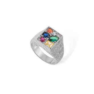 RING WITH ZIRCONS