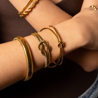 STEEL BRACELET WITH KNOT