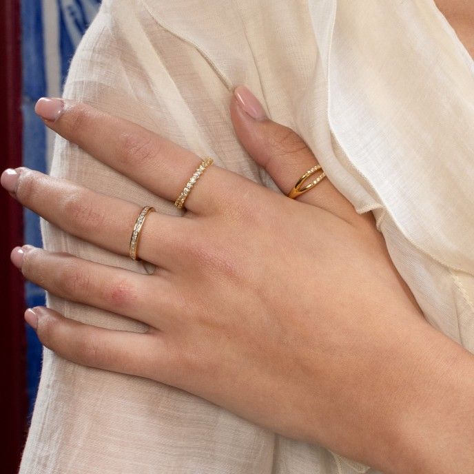 ANILLO CON CIRCONITAS
