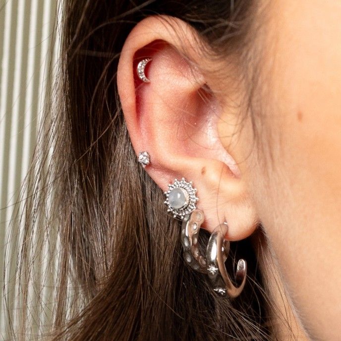 MOON SILVER EARRING