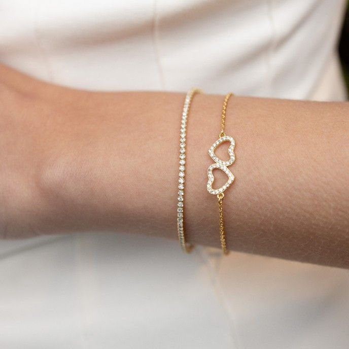 BRACELET WITH HEARTS