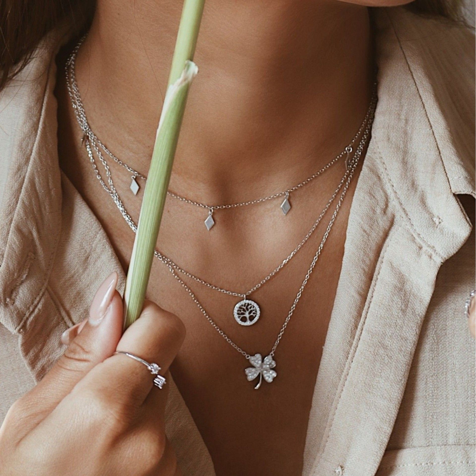 COLAR ÁRVORE DA VIDA