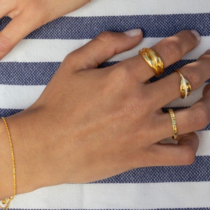 LARGE SILVER RING