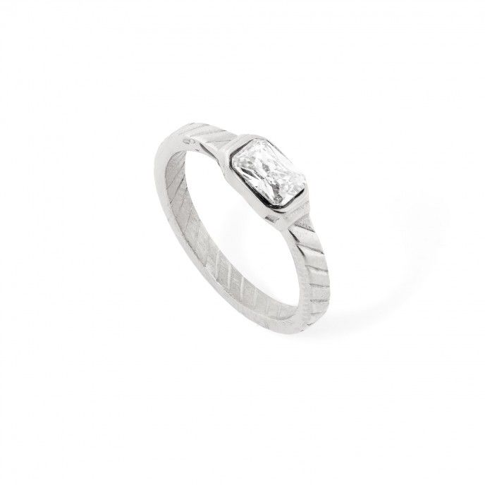 STEEL RING WITH ZIRCON