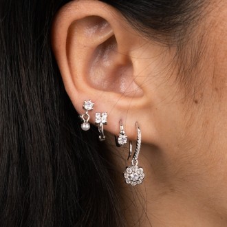 SILVER FLOWER HOOP