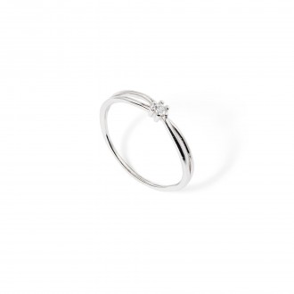 SOLITAIRE SILVER RING