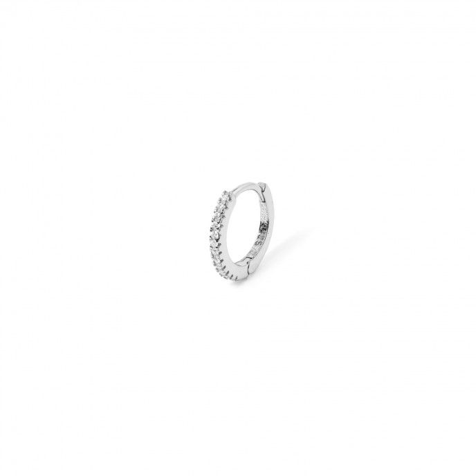 SHINY SILVER HOOP