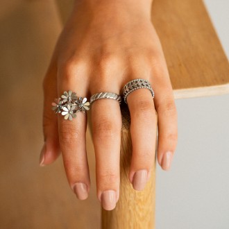 ANILLO FLORES DE ACERO