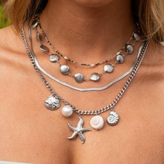 STEEL SHELLS NECKLACE