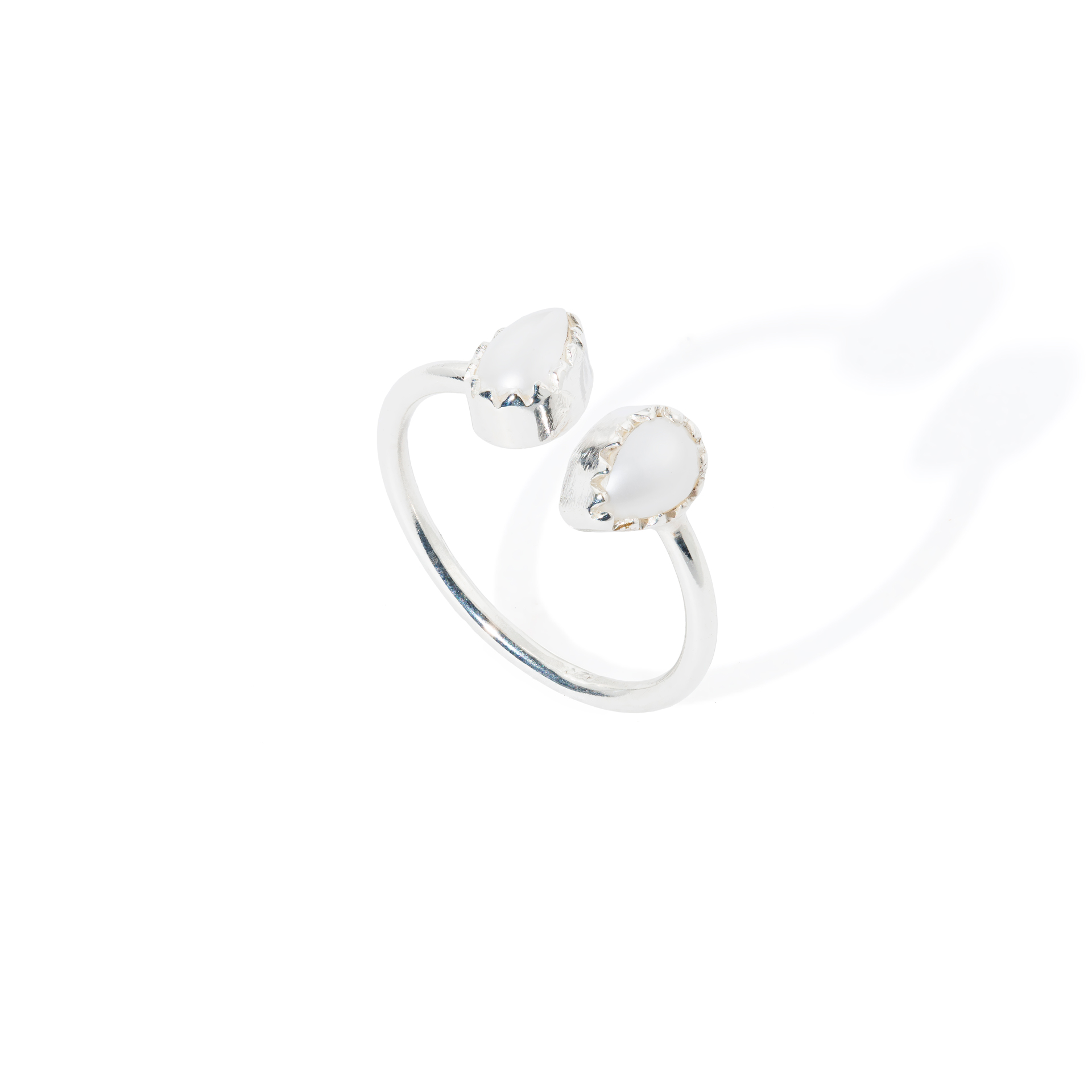 ANILLO CON PIERLA