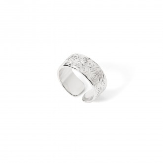 STEEL RING WITH DETAILS
