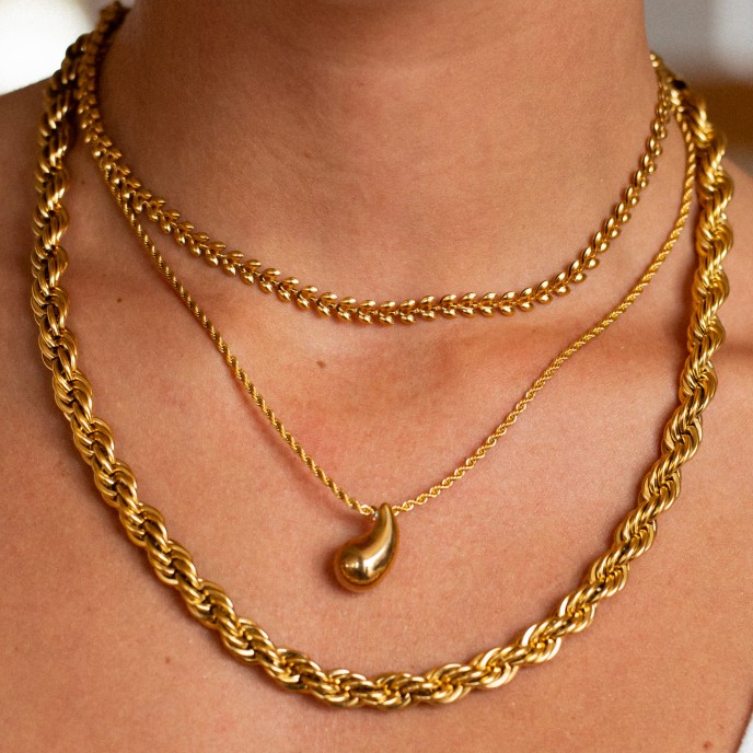 COLLAR GOTA DE ACERO