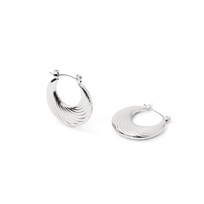 TWISTED STEEL HOOPS