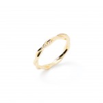 Gold-plated metal with white zircon.