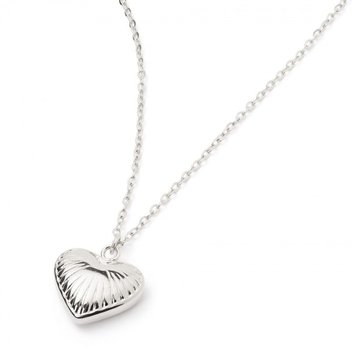 STEEL NECKLACE WITH HEART