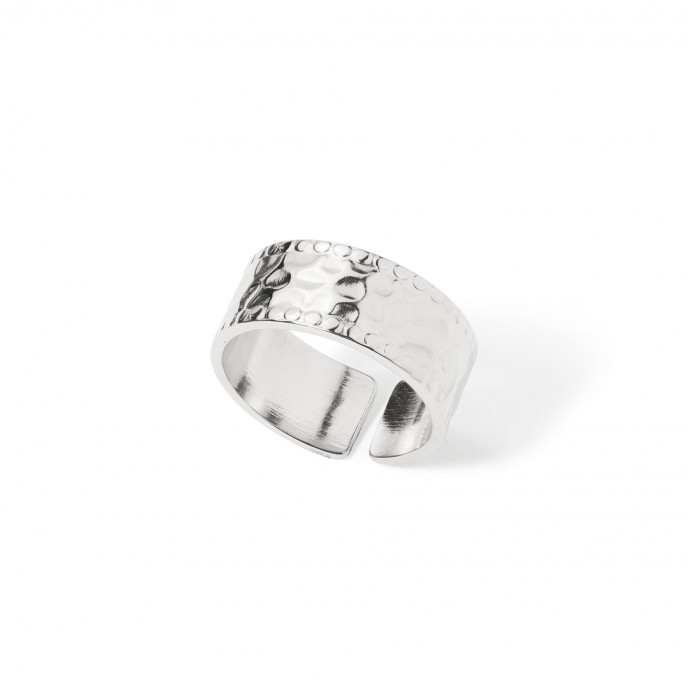 STEEL RING WITH DETAILS