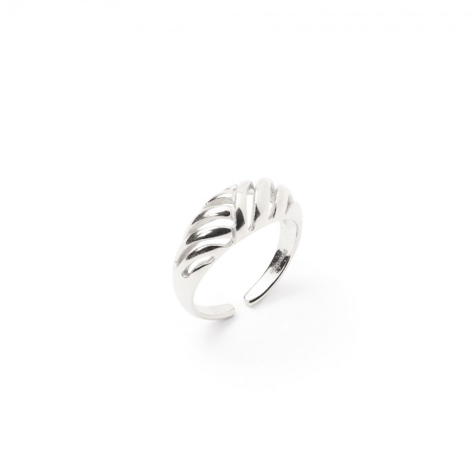 CRISSCROSS STEEL RING