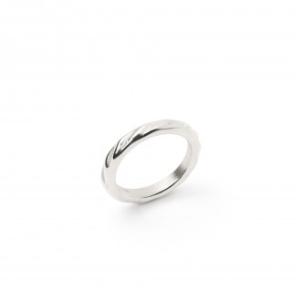 TWISTED STEEL RING